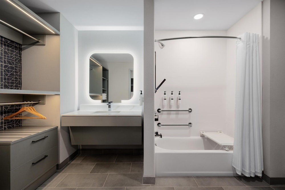استوديو بسرير كينج لذوي الإعاقة، Homewood Suites by Hilton Coppell DFW Airport North 2/2