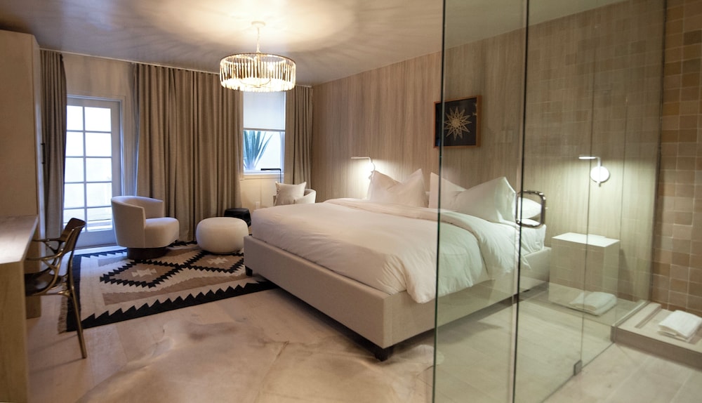 Luxx Plaza Hotel 10/51
