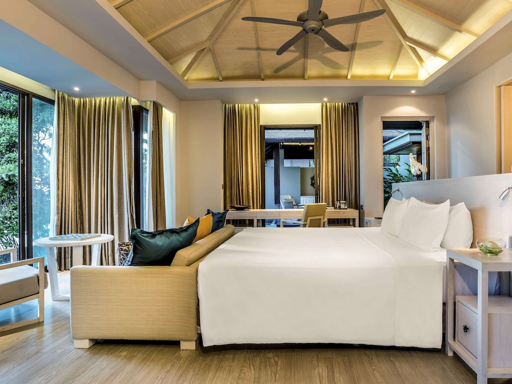 Pullman Phuket Arcadia Naithon Beach 32/75
