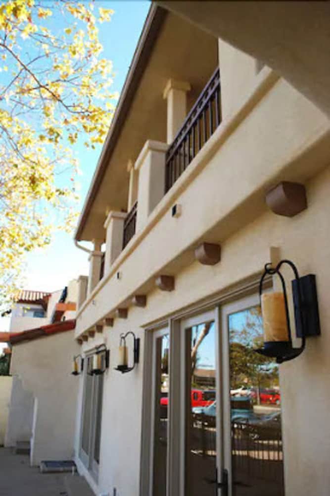 Bella Capri Inn 5/58