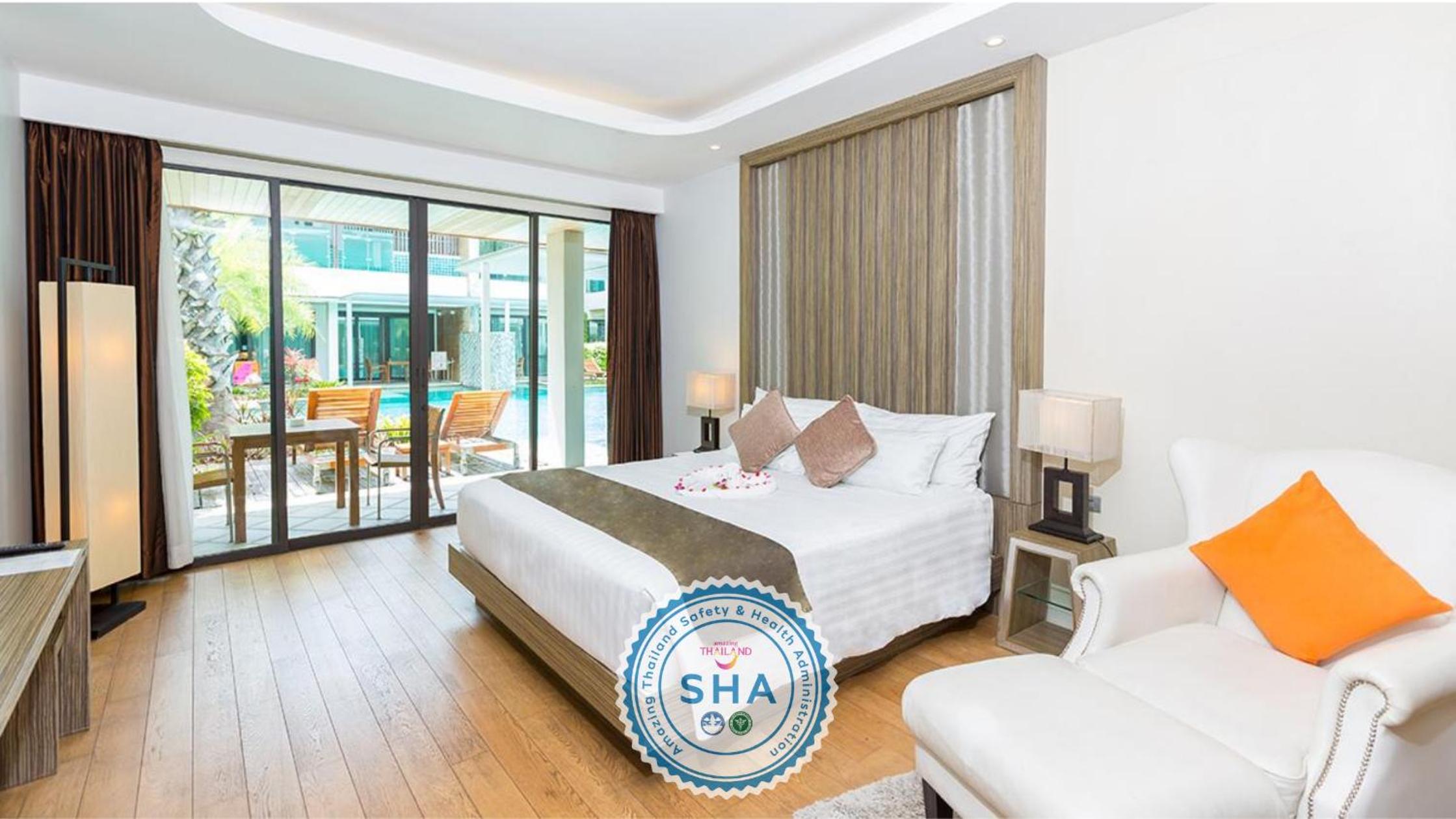 Deluxe, Double Bed, Pool Access