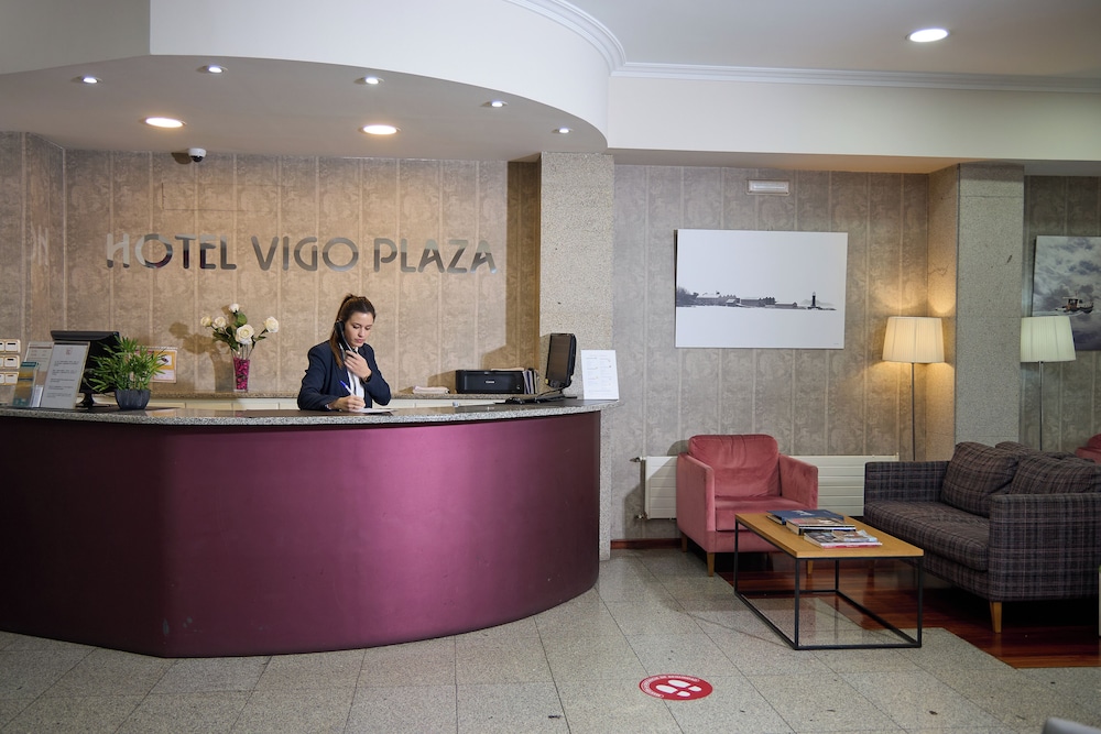 Hotel Vigo Plaza 3/50