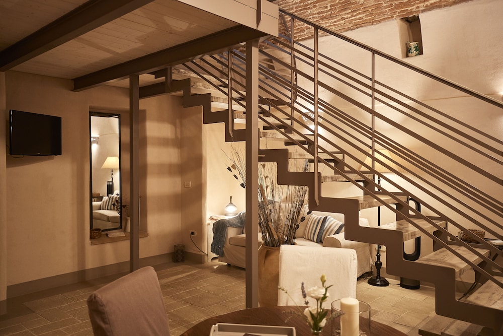 Borgo San Gaetano 33/50