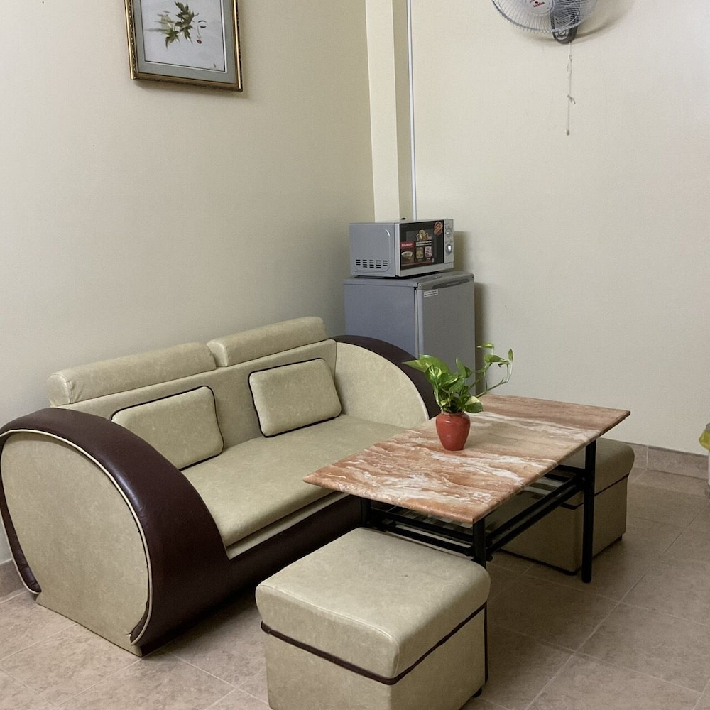 Khach san Minh Chau Hoa Hung 23/50