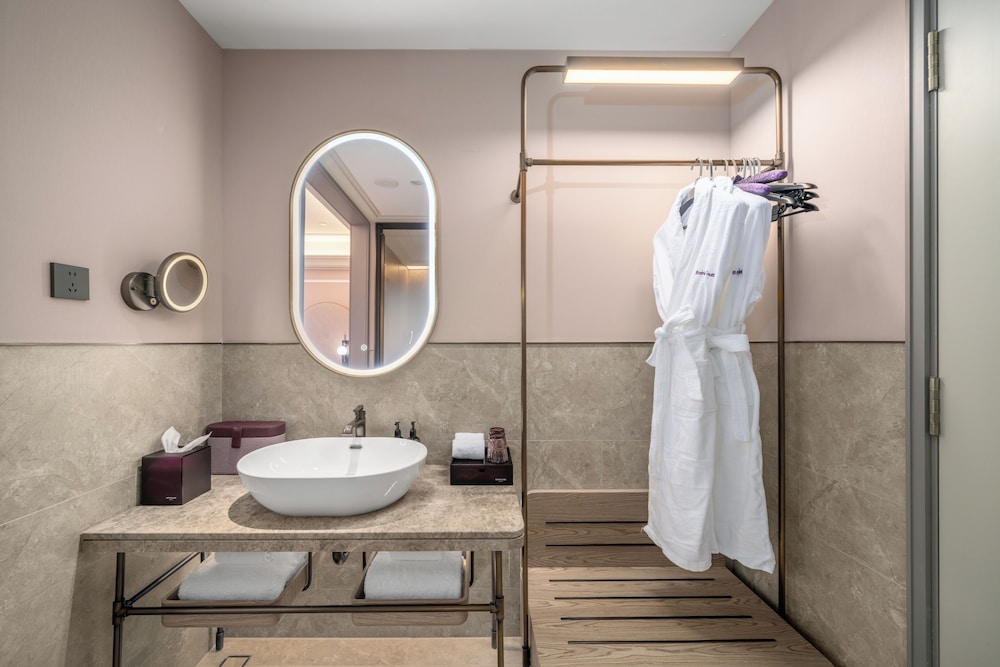 Mercure Hangzhou Gongshu Wanda Plaza 22/23