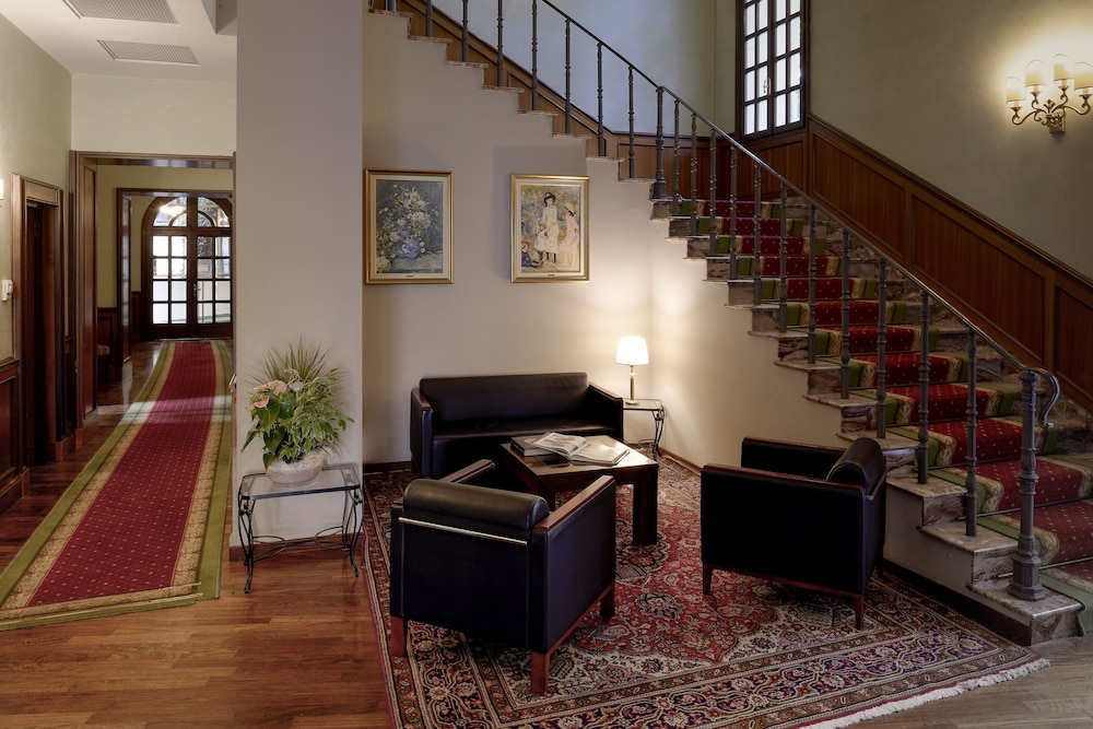 Meditur Hotel Bologna 37/49