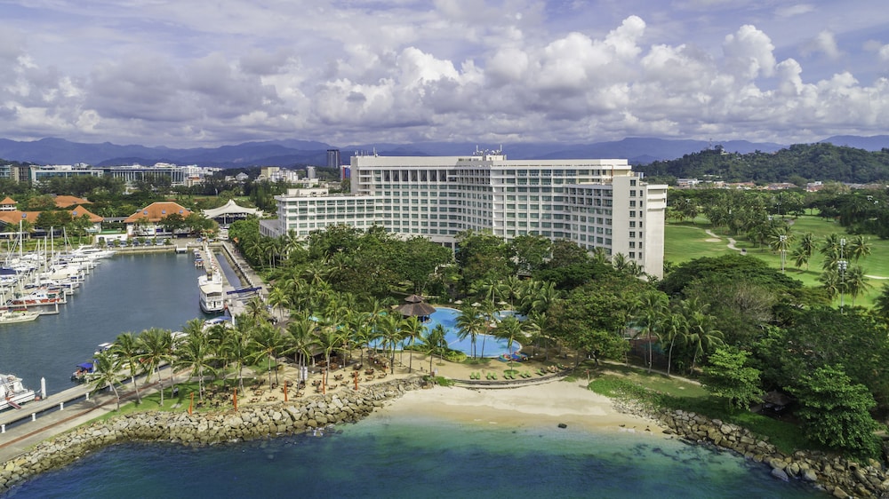 The Pacific Sutera Hotel 50/57