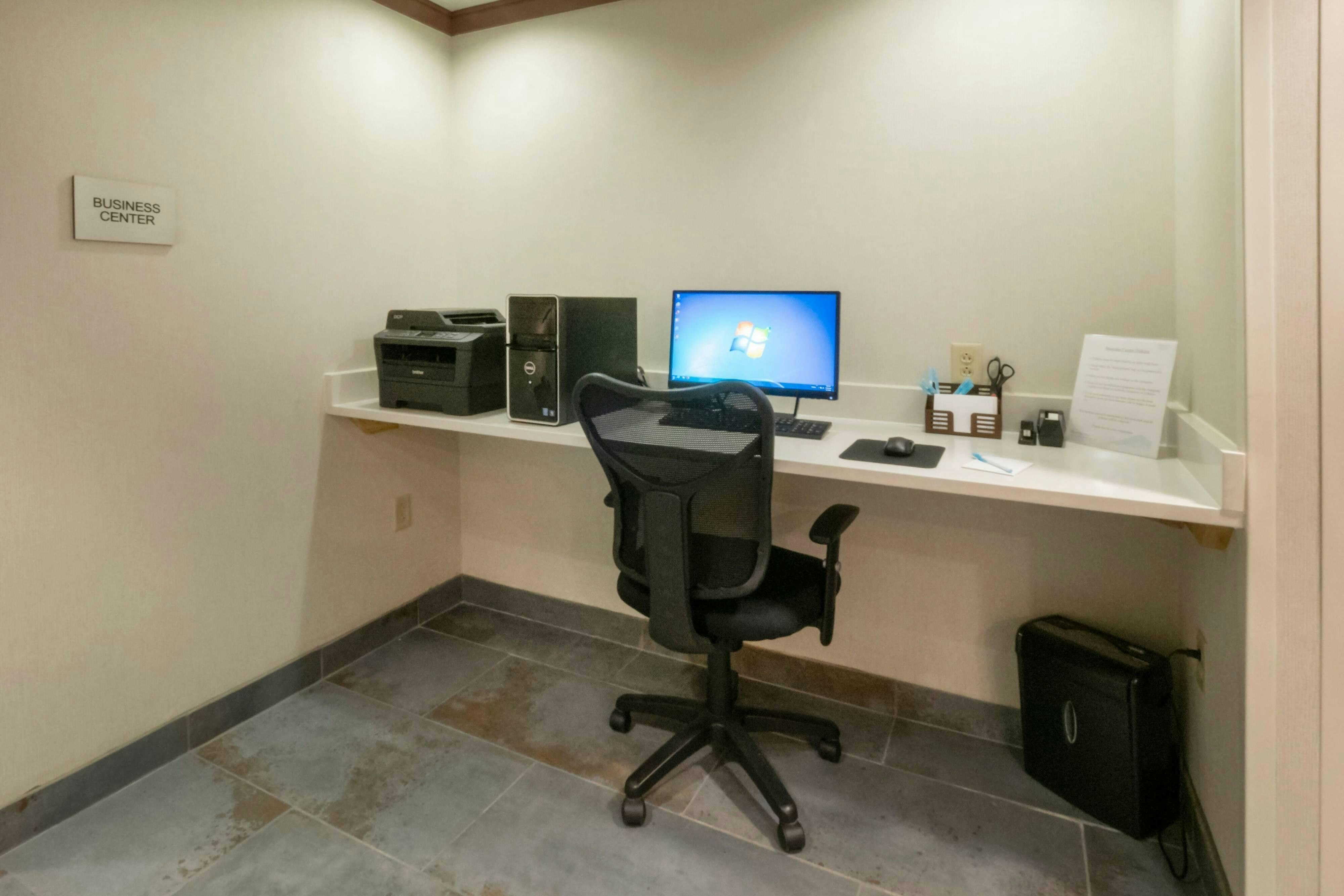 Fairfield Inn Suites Hazleton 46/52
