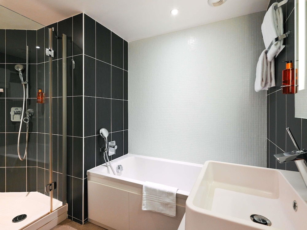 Novotel Suites Paris Issy Les Moulineaux 78/80