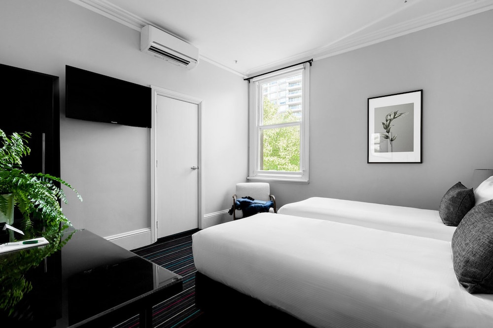 Hotel Challis Potts Point 12/50