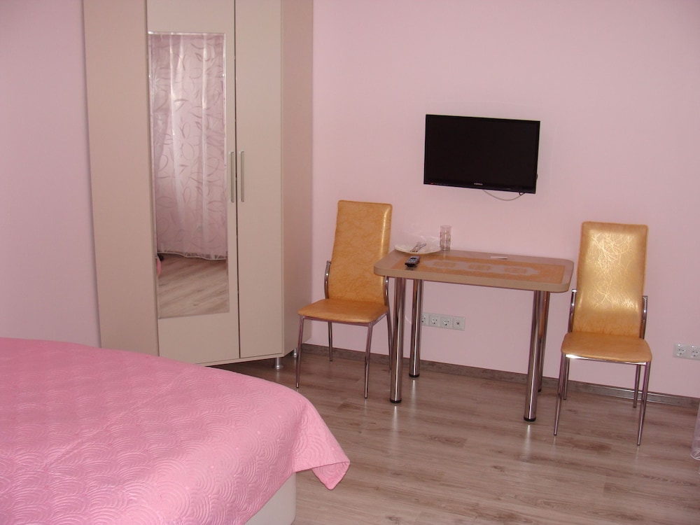 Hotel Lidia 37/65