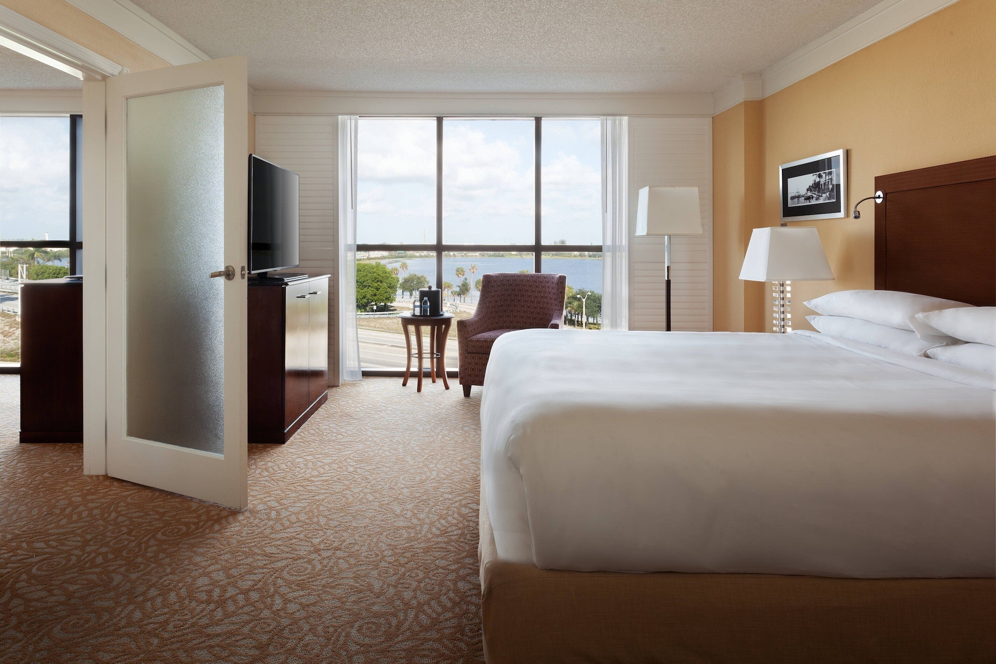 جناح بغرفة نوم واحدة