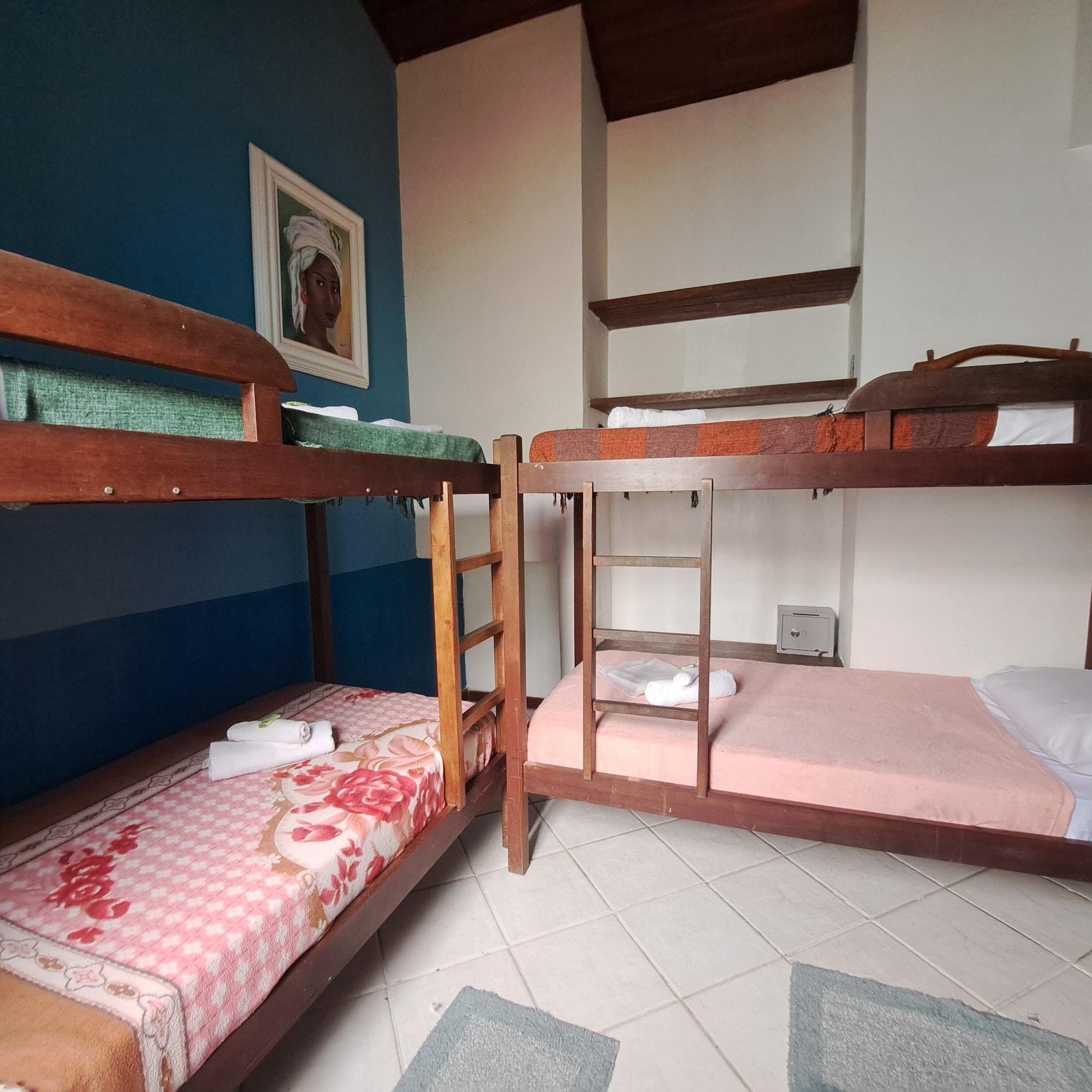 Room, Sextuple