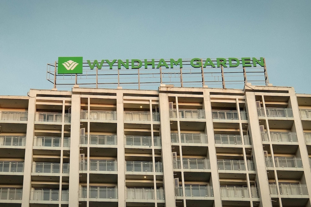 Wyndham Garden Manila Bay in PARANAQUE
