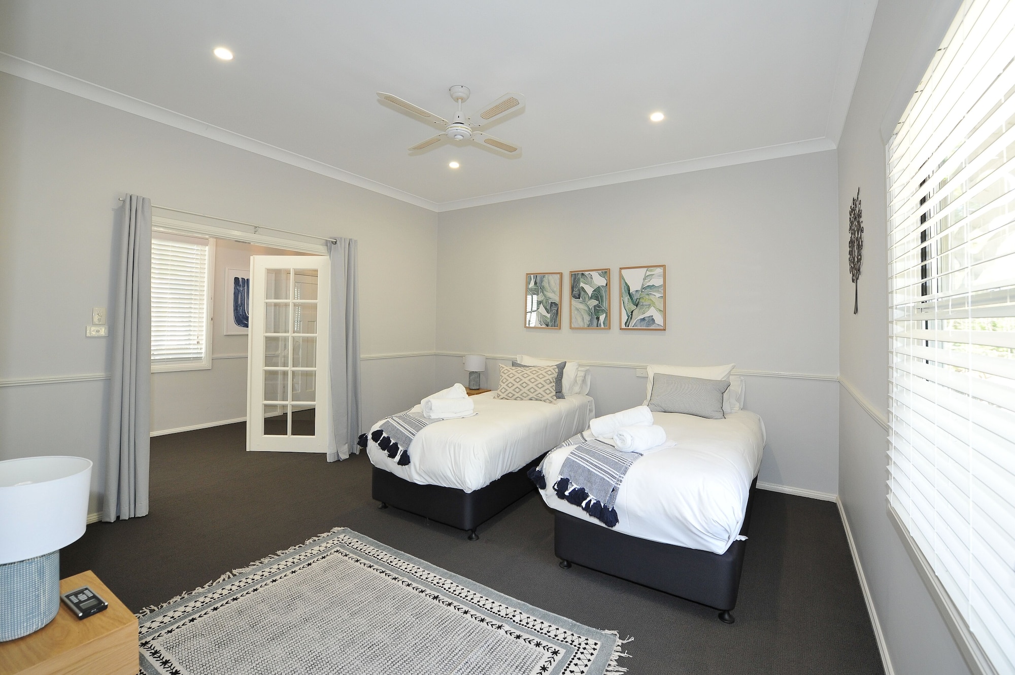 House, 6 King and Twin Beds, 2 Queen Beds