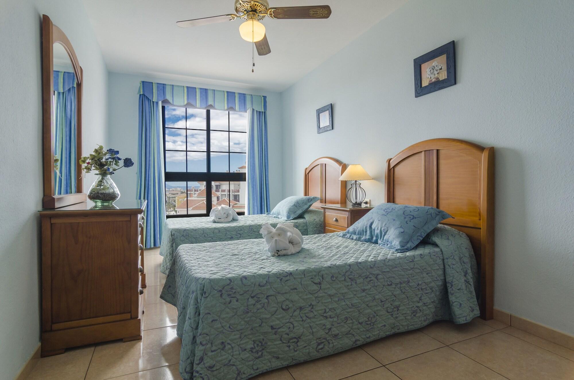 1 Bedroom, Superior, Apartment, Pool View, Balcony