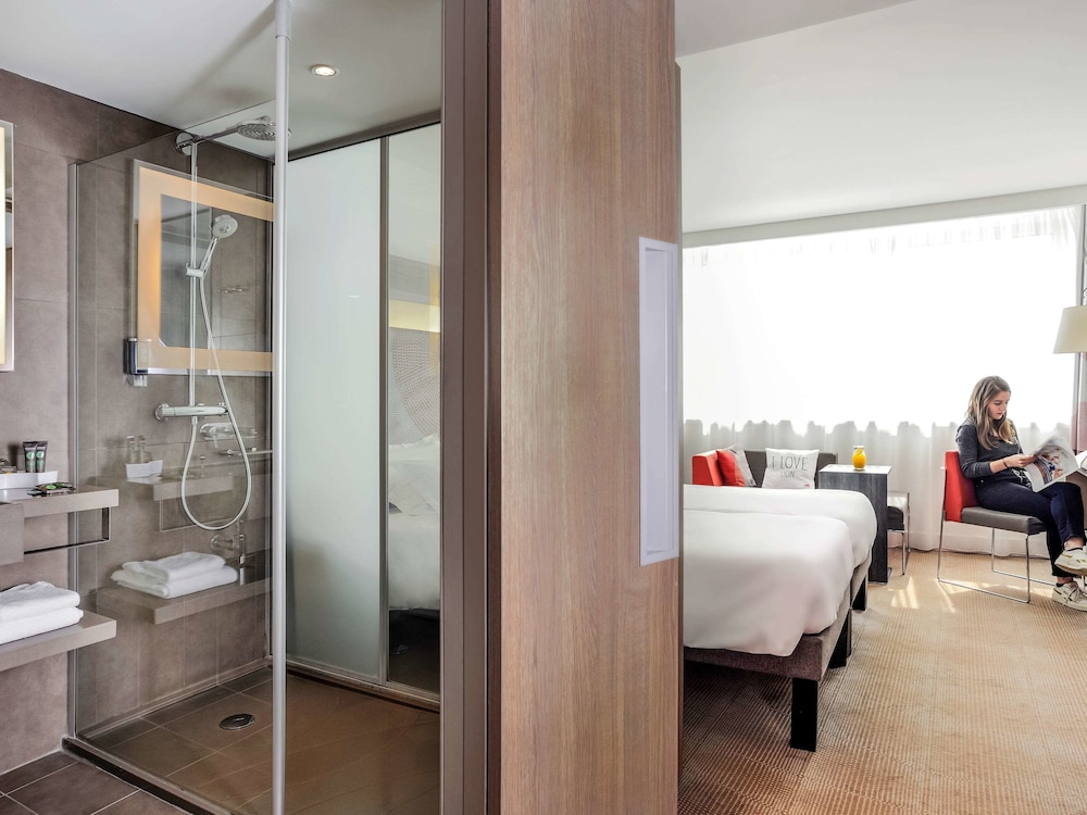 Novotel Lyon Confluence 24/80