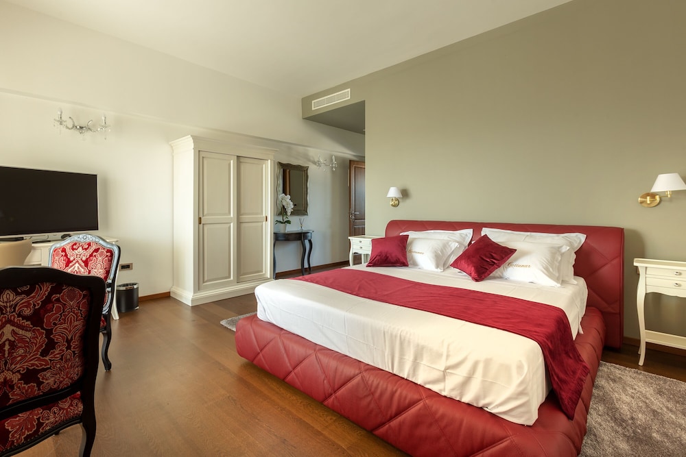 Wine Residence Cattunar 7/50