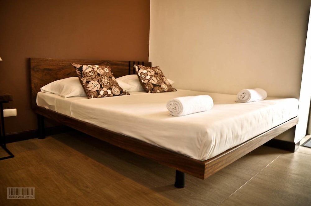 Cleon Villas Pension 11/24