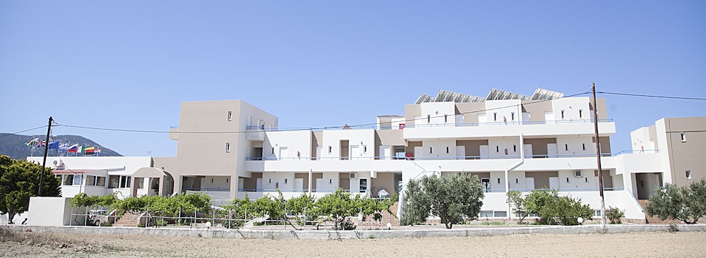 Hotel Athinoula 6/66