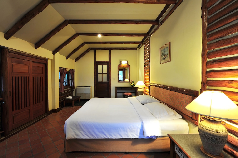 Botany Beach Resort 25/73