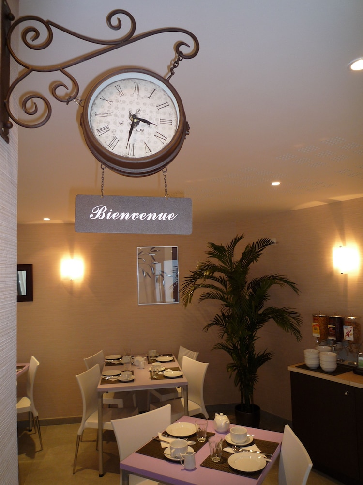 Sejours & Affaires Paris Malakoff 34/36