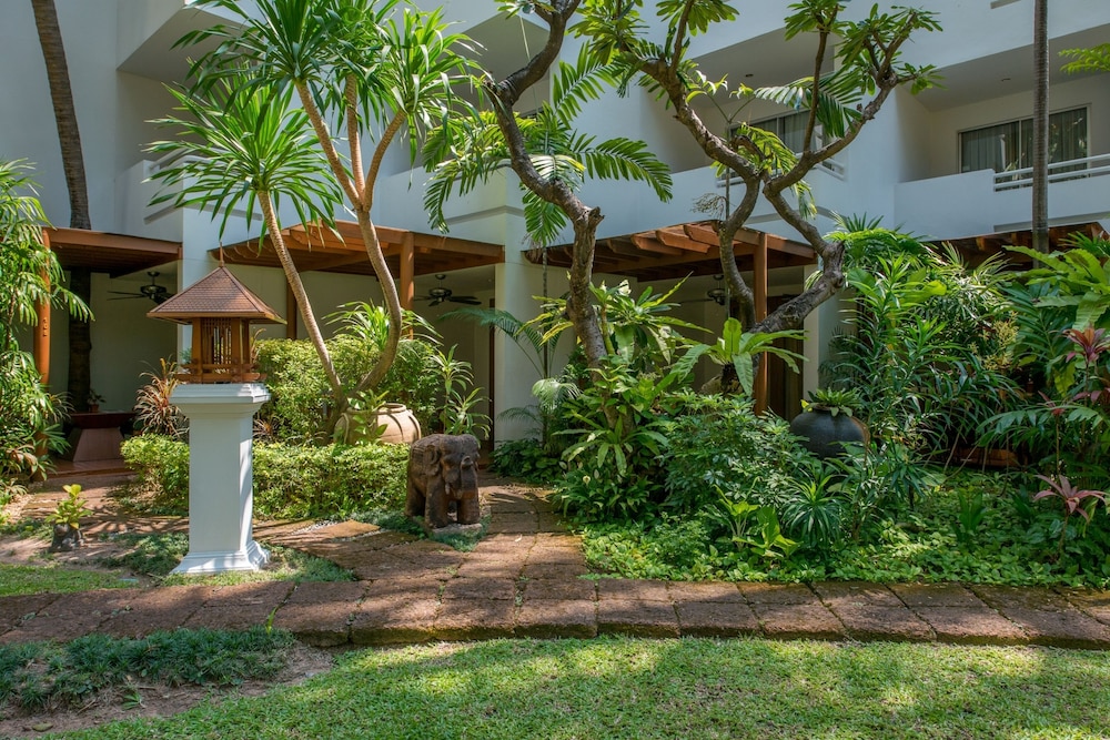 Avani Pattaya Resort 44/48