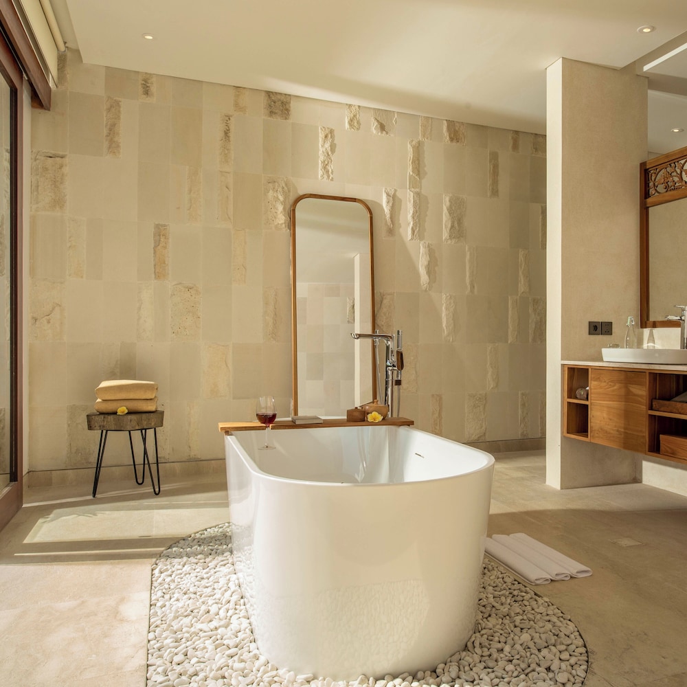 Cicada Luxury Resort Ubud 73/75