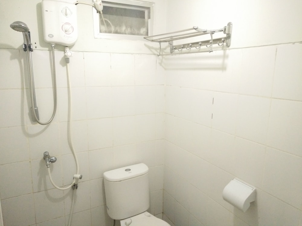 1 BEDROOM, APARTMENT