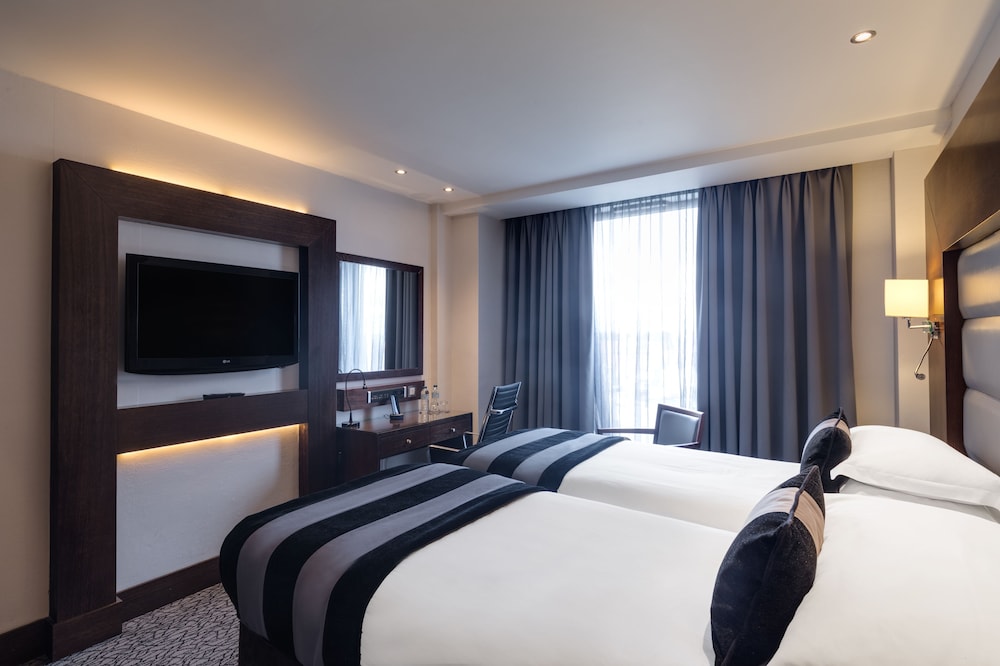 Park Grand London Heathrow 23/58
