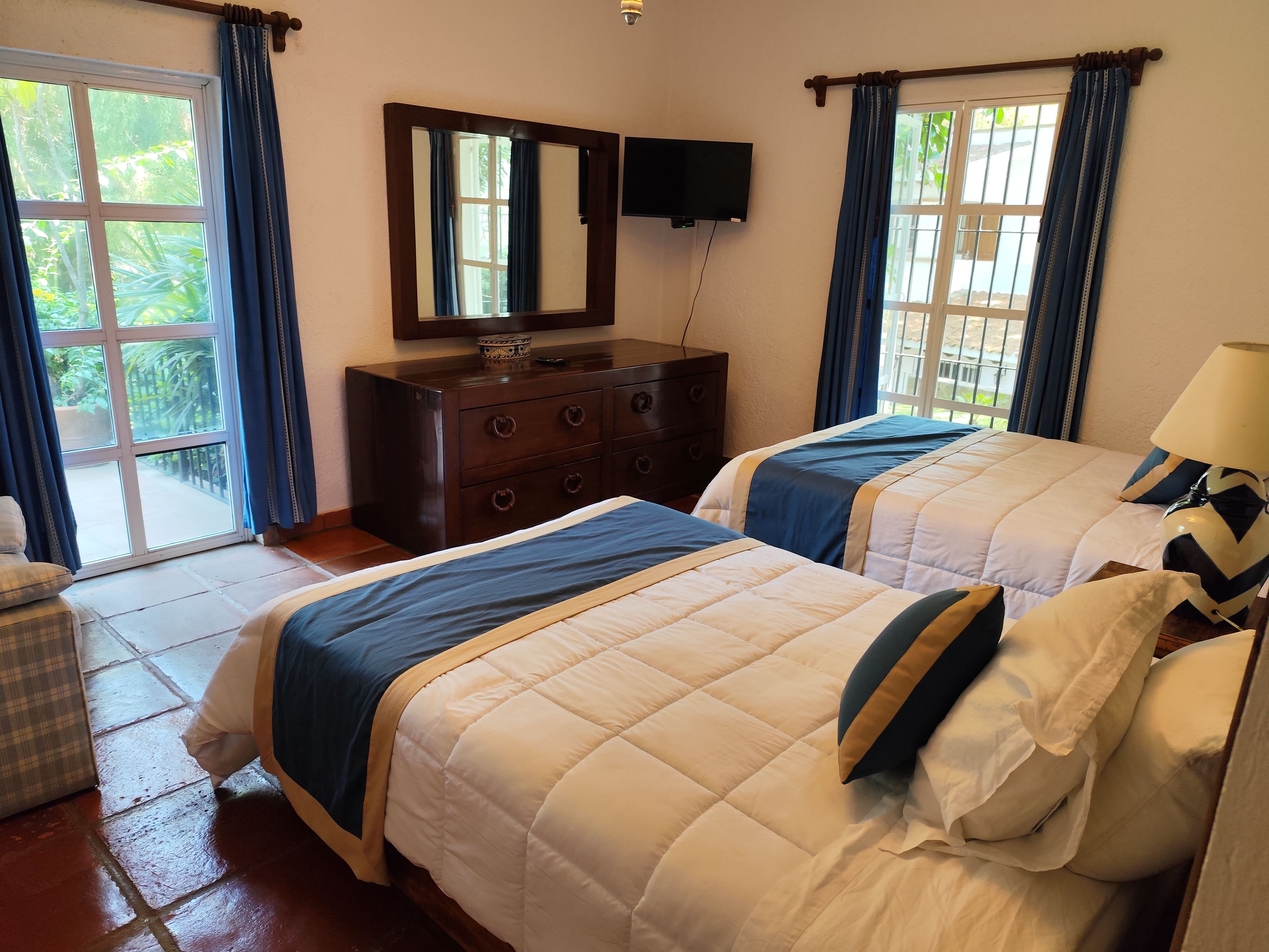 Deluxe, Suite, Double Bed
