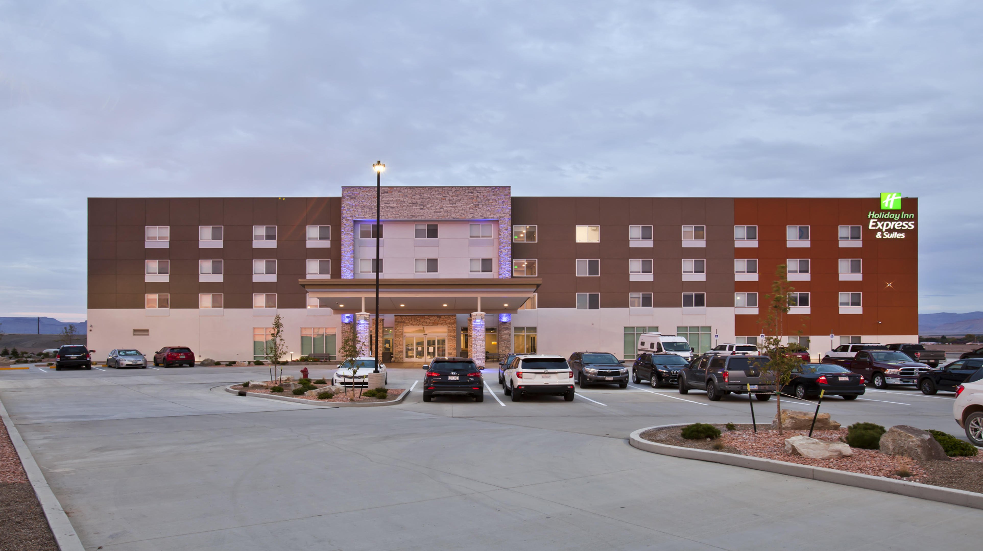 Holiday Inn Express And Suites Green River 58/67