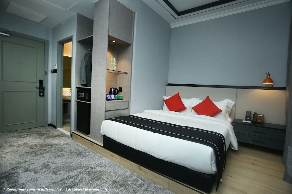 Stanton Hotel 26/50