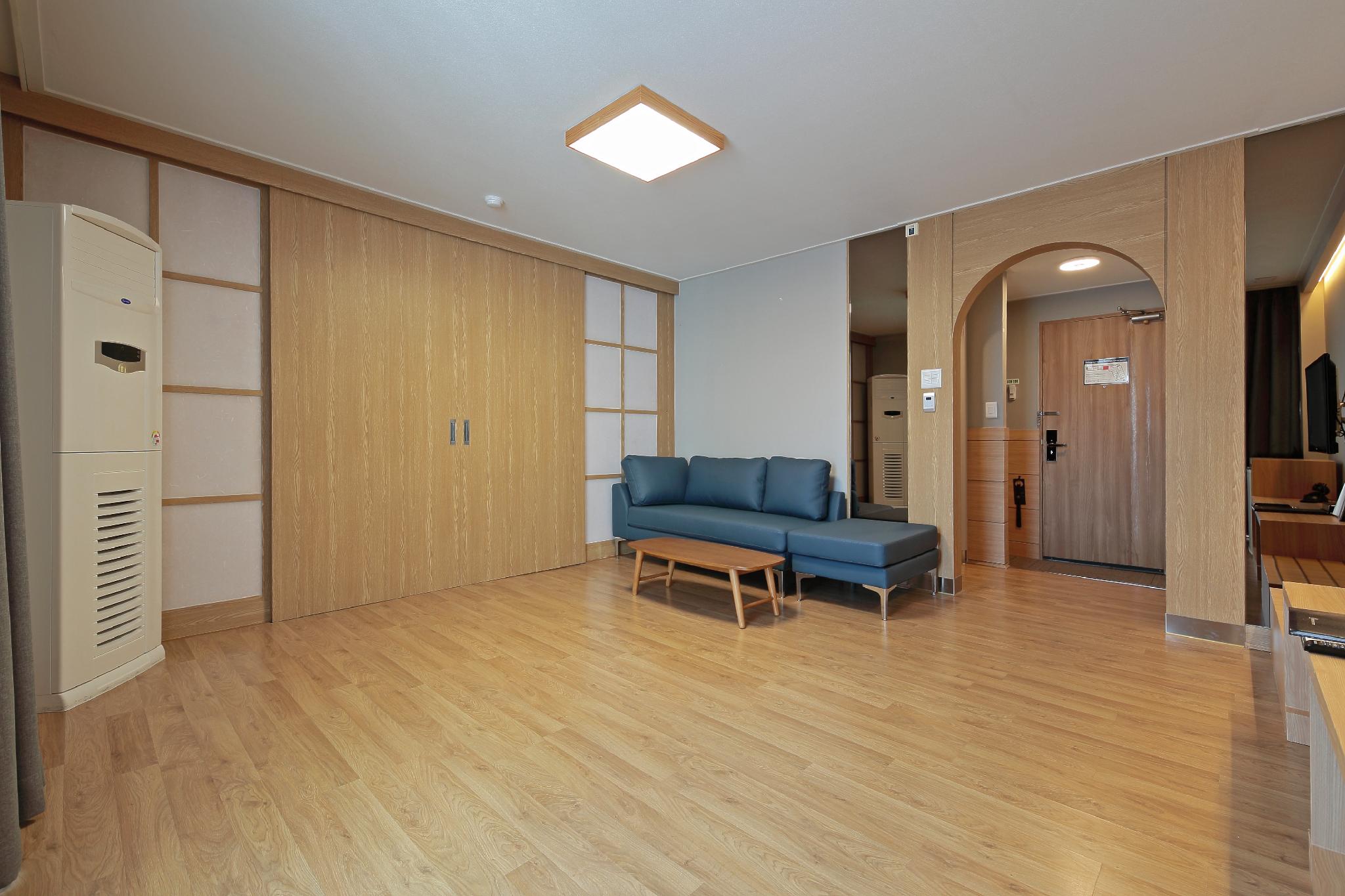 Gold, Family Suite