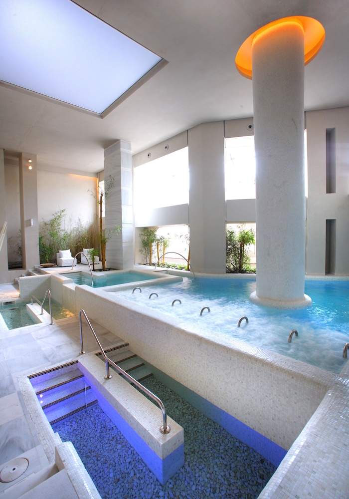 Royal Hideaway Sancti Petri A Member of Barcelo Hotel Group 30/72