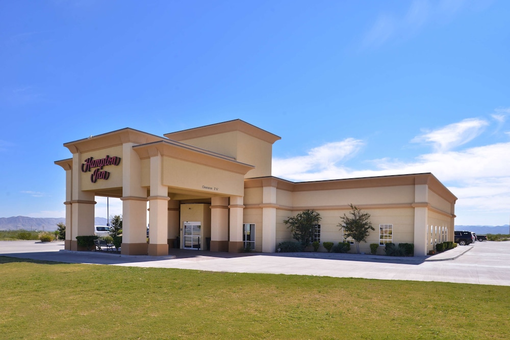 Hampton Inn Van Horn 3/48