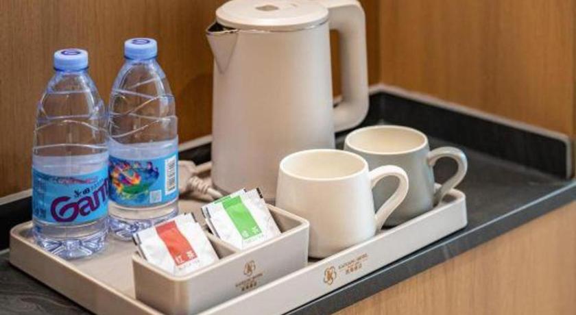Vienna Hotel (Guangzhou Hanxi Changlong Park Branch) 30/51