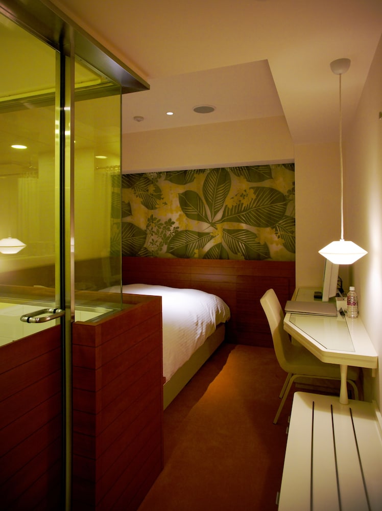 Shibuya Granbell hotel 46/47
