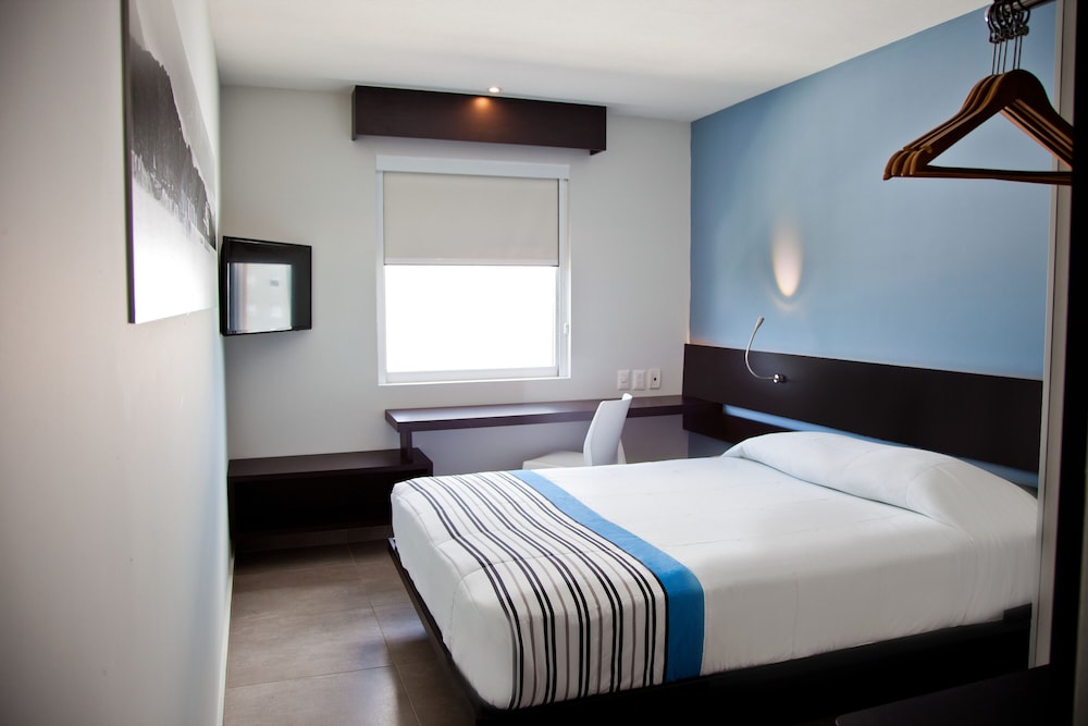 City Express Junior by Marriott Ciudad del Carmen 19/50
