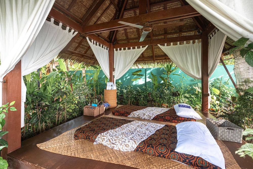 Siargao Island Villas 30/50