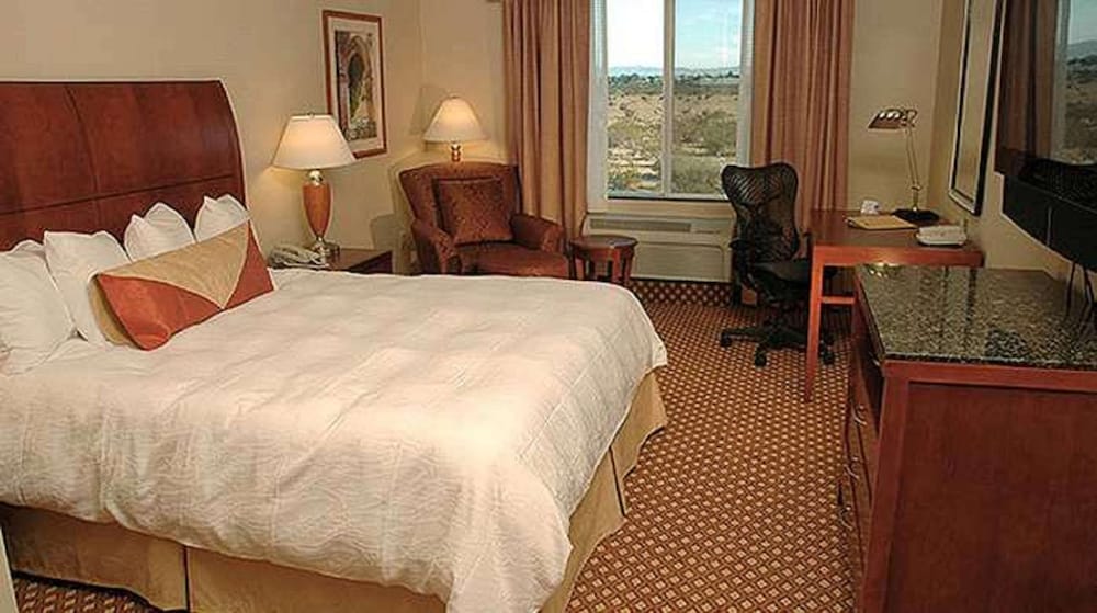 Hilton Garden Inn Victorville 9/38