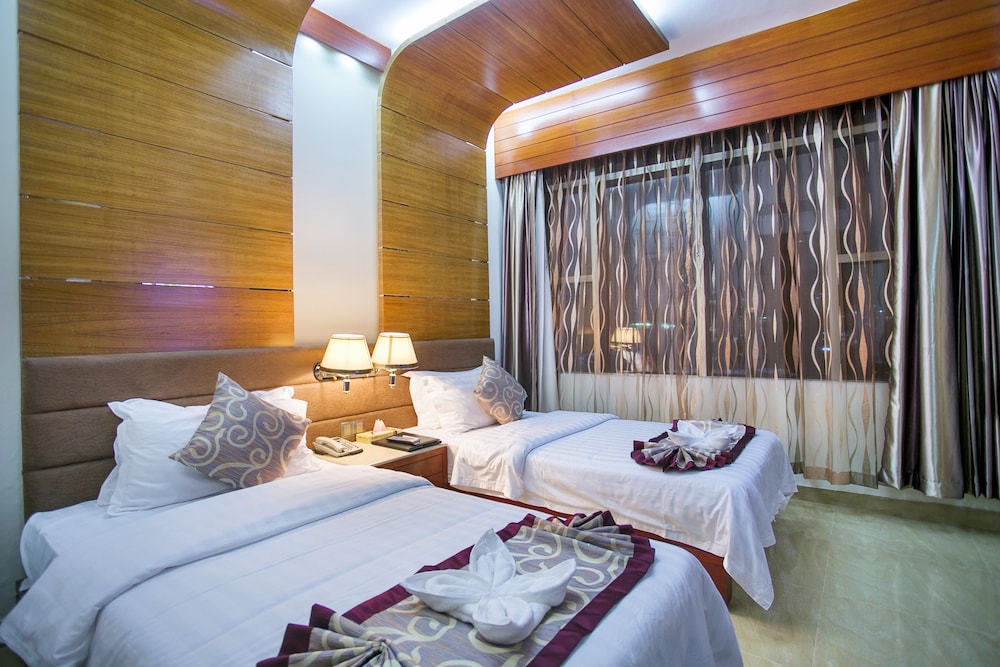 Fars Hotel and Resorts 11/41