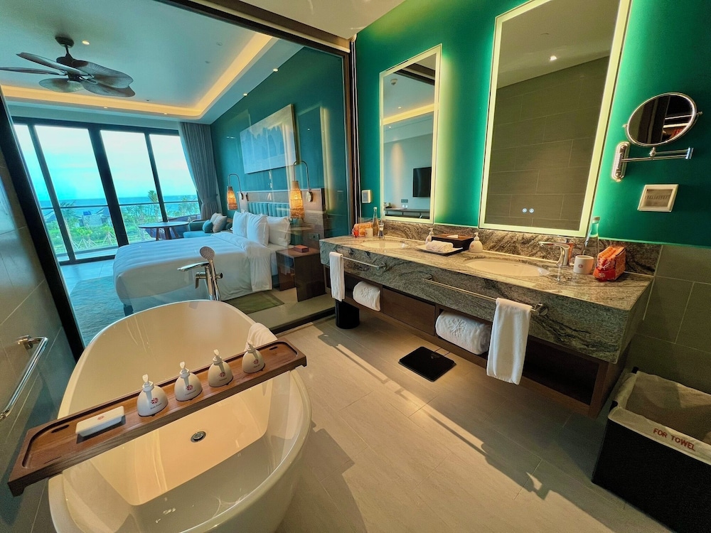 Angsana Quan Lan Ha Long Bay 48/48