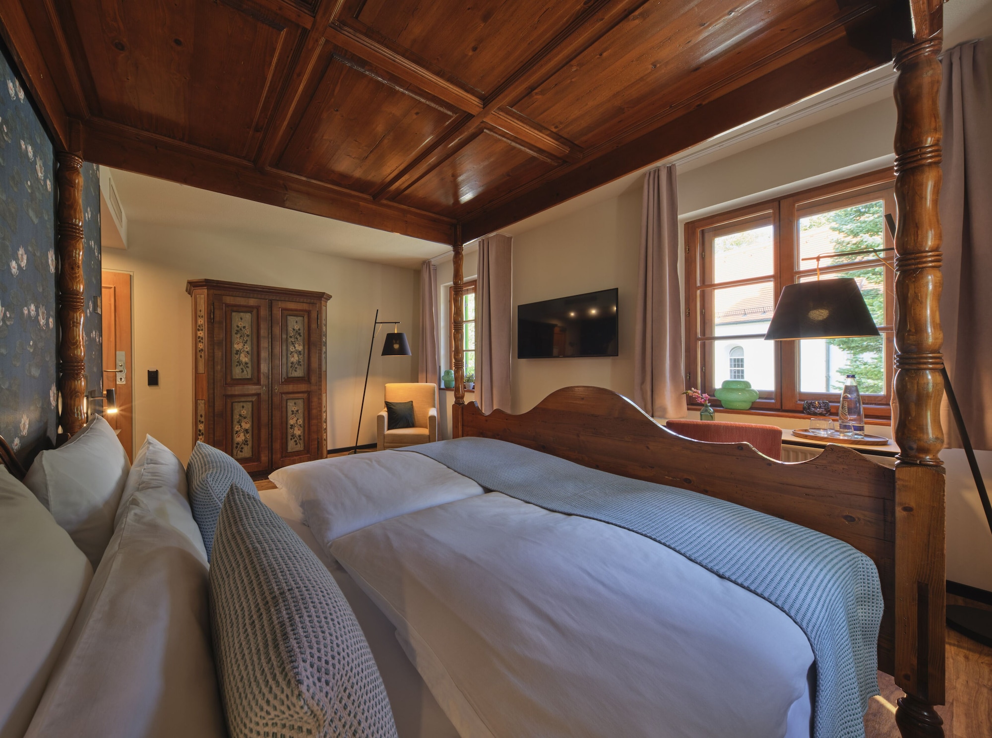 PREMIUM, DOUBLE BED
