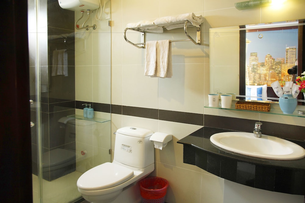 Mayfair Hotel Amp Apartment Da Nang 12/44