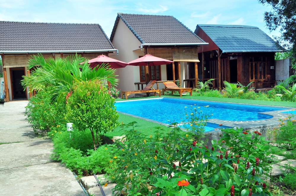 Thuy Van Bungalow 34/37