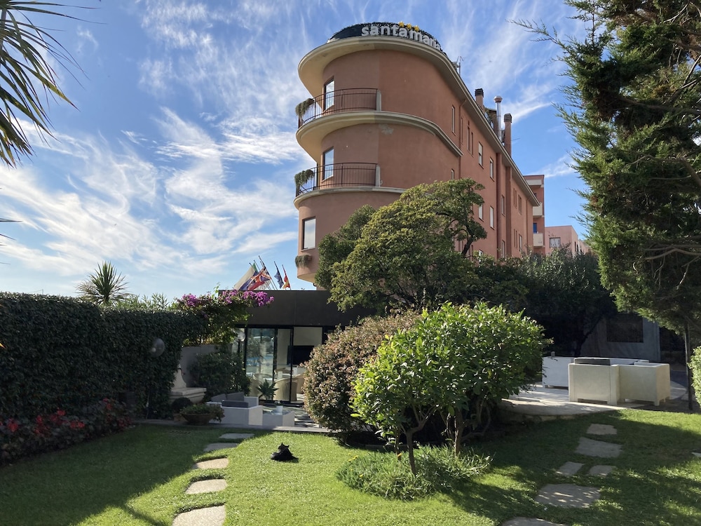 Albergo Santa Maria 41/43