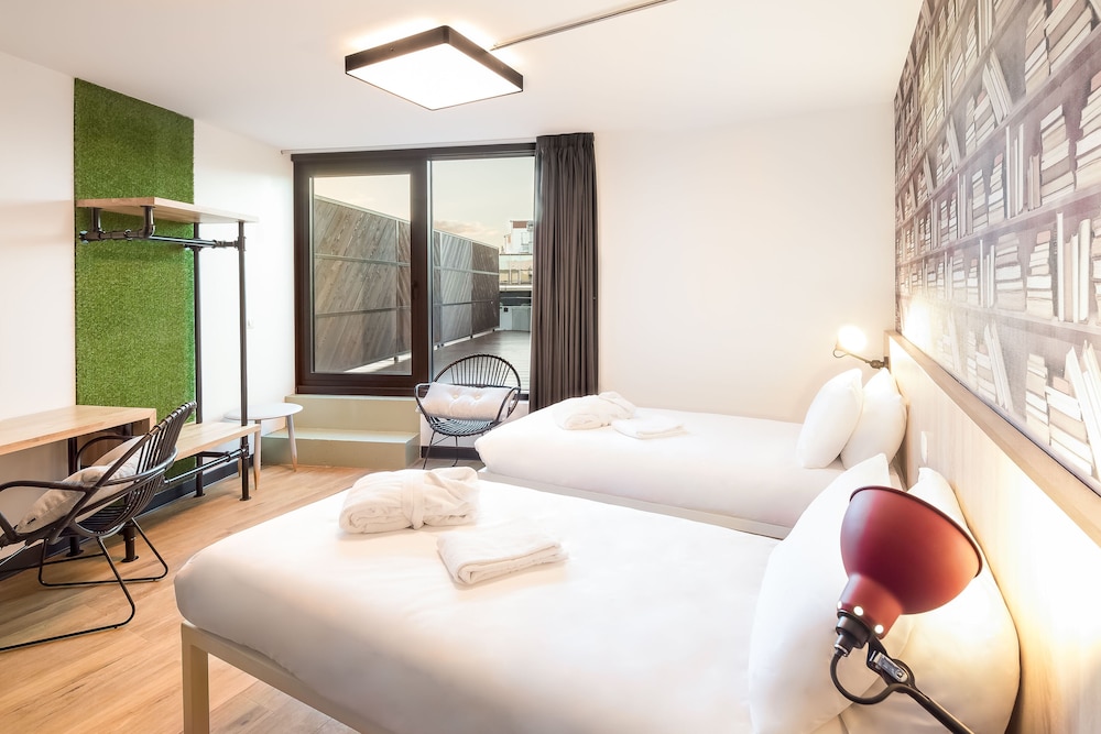 Generator Hostel Paris 40/74