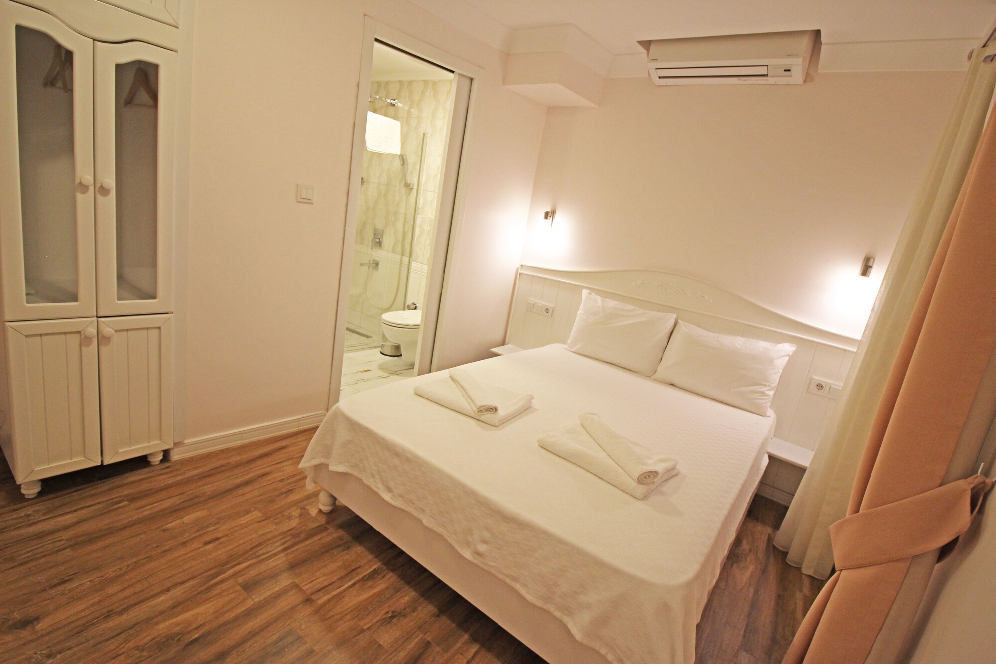 ECONOMY, BASEMENT