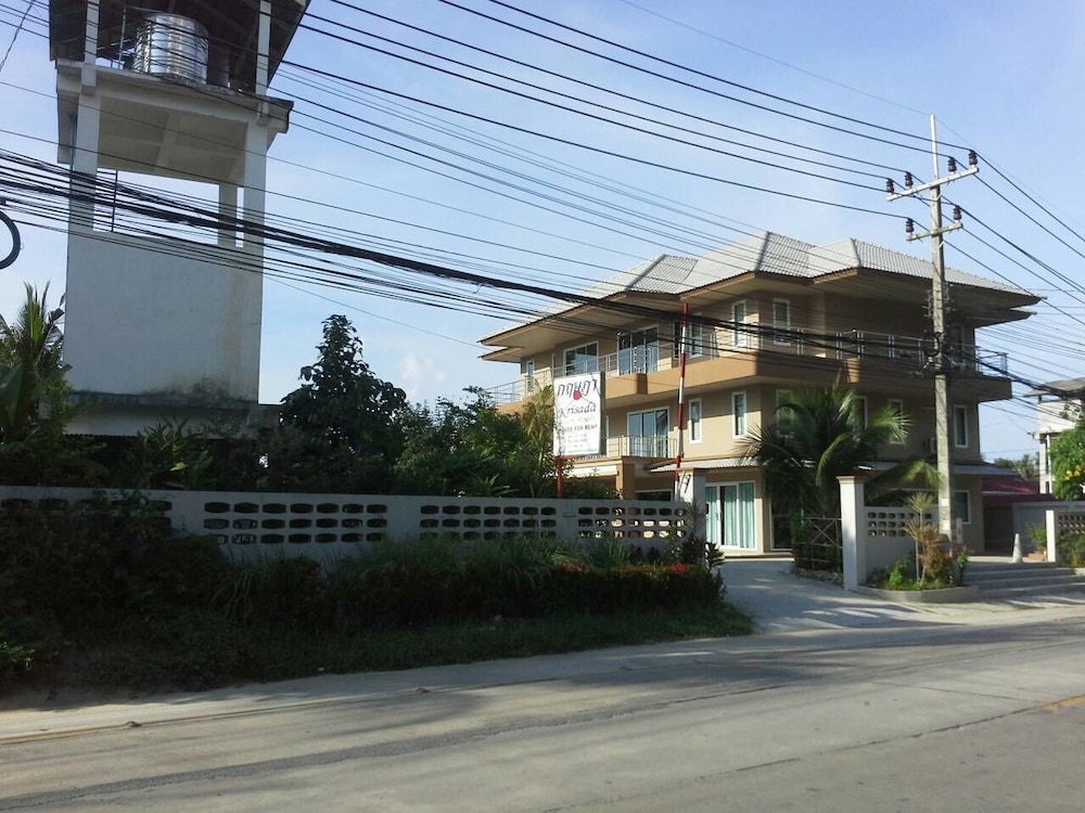 Krisada Beach Resort 12/56